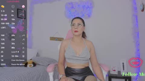 Aura  online show from 03-16-26, 05:44