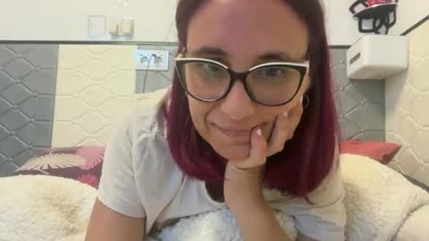 Snapshot of milfcodergirl chatting on 07-31-26, 07:02 Milf Coder Girl online show from 07-31-26, 07:02