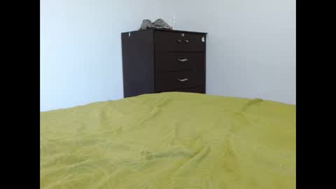 milfevha online show from 10-25-25, 10:15