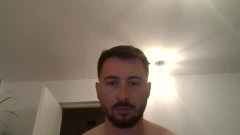 Snapshot of milfflover32 chatting on 09-21-25, 08:10 milfflover32 online show from 09-21-25, 08:10