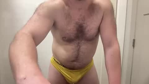 Snapshot of milfhunter1736 chatting on 02-21-26, 04:24 HungCollege online show from 02-21-26, 04:24