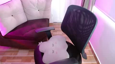 Rosalie  online show from 02-20-25, 06:46