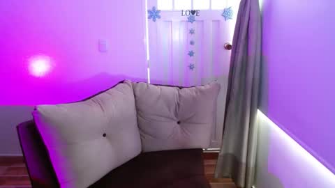 Rosalie  online show from 02-28-25, 01:03