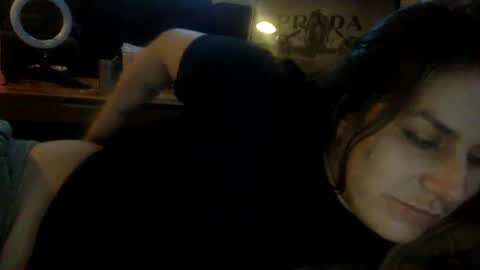 Snapshot of milfsfreaky69 chatting on 01-21-25, 02:37 BabygirlsFreaky online show from 01-21-25, 02:37
