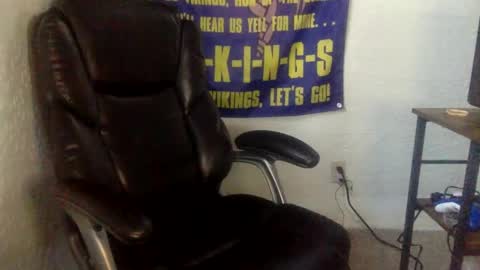 Snapshot of milfsfreaky69 chatting on 01-27-25, 03:18 BabygirlsFreaky online show from 01-27-25, 03:18
