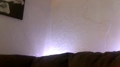 Snapshot of milfsfreaky69 chatting on 09-14-25, 01:54 BabygirlsFreaky online show from 09-14-25, 01:54