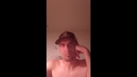 Snapshot of milhouse536559 chatting on 03-20-26, 12:54 milhouse536559 online show from 03-20-26, 12:54