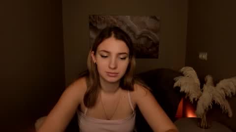 milinafox online show from 10-01-25, 05:13