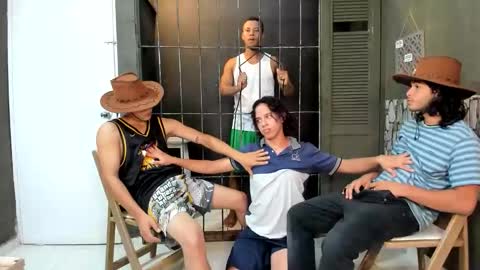 Military room online show from 10-22-25, 08:30