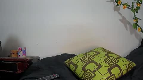 Snapshot of militoveruss2 chatting on 03-02-26, 10:44 militoveruss2 online show from 03-02-26, 10:44