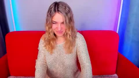 milkablond online show from 11-30-25, 12:58