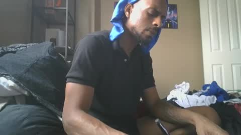 Milk Chocolate Sensei online show from 03-05-25, 05:50