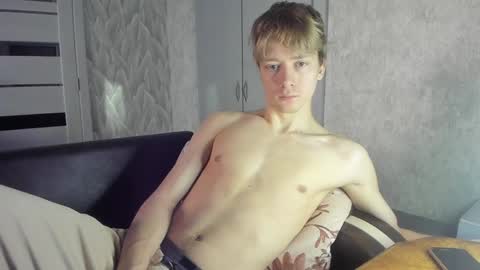 Isaac online show from 02-01-25, 05:39