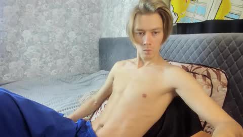 Isaac online show from 09-22-25, 06:59