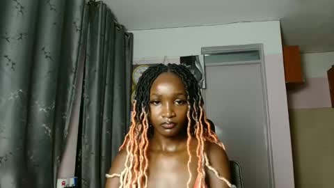 Snapshot of milkmint_ chatting on 02-09-26, 07:34 Softluxe online show from 02-09-26, 07:34