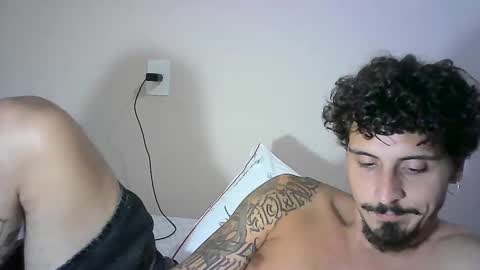 Snapshot of milkoffee chatting on 01-07-25, 02:53 milkoffee online show from 01-07-25, 02:53