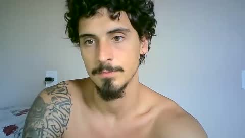 Snapshot of milkoffee chatting on 01-08-25, 04:22 milkoffee online show from 01-08-25, 04:22