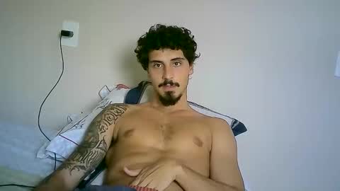 Snapshot of milkoffee chatting on 01-09-25, 04:28 milkoffee online show from 01-09-25, 04:28