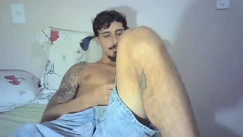 Snapshot of milkoffee chatting on 02-04-25, 10:13 milkoffee online show from 02-04-25, 10:13