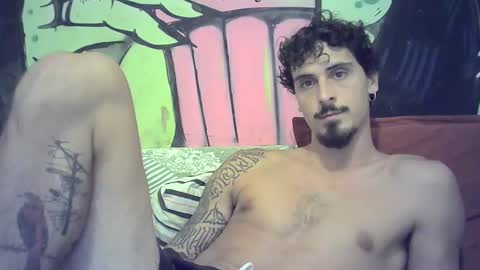 Snapshot of milkoffee chatting on 03-12-25, 01:36 milkoffee online show from 03-12-25, 01:36