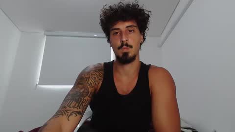 Snapshot of milkoffee chatting on 02-19-26, 12:45 milkoffee online show from 02-19-26, 12:45