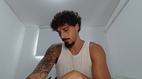 Snapshot of milkoffee chatting on 02-23-26, 03:31 milkoffee online show from 02-23-26, 03:31