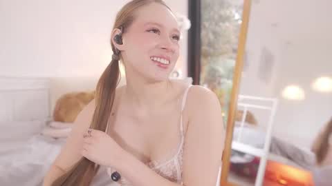 Snapshot of milky_0 chatting on 05-31-26, 07:15 milky_0 online show from 05-31-26, 07:15
