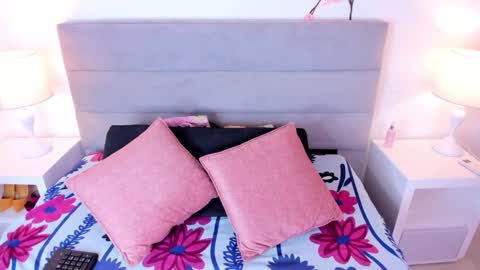 milky__boobs699 online show from 03-15-26, 12:33