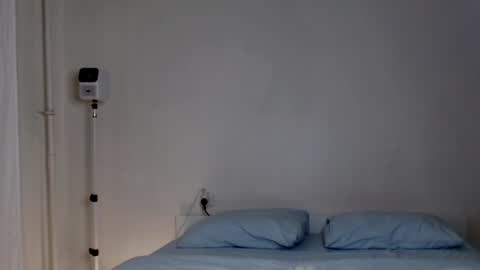 Snapshot of milky__way_ chatting on 12-08-24, 02:52 milky__way_ online show from 12-08-24, 02:52