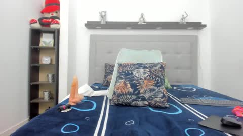 Snapshot of milky_lau_18 chatting on 01-31-25, 03:20 milky_lau_18 online show from 01-31-25, 03:20