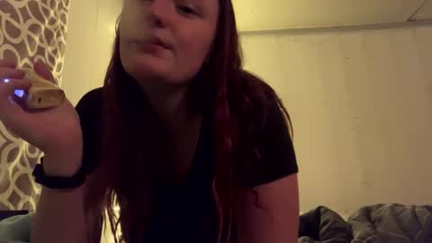 Snapshot of milky_mamaz chatting on 12-31-24, 03:12 Milkymama online show from 12-31-24, 03:12