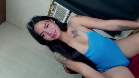 Snapshot of milkycumnel23 chatting on 06-05-26, 02:23 NEL 23 online show from 06-05-26, 02:23
