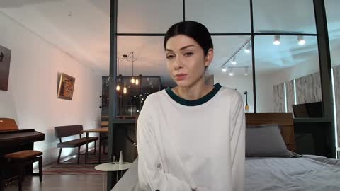 milla bella online show from 02-24-26, 07:34