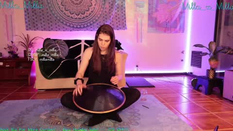 milla_milla online show from 12-29-24, 10:56