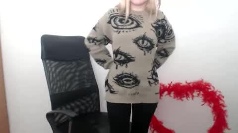 millaloveli online show from 02-23-26, 08:12