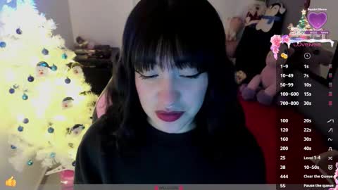 Snapshot of millandiux chatting on 12-18-25, 02:28 millandiux online show from 12-18-25, 02:28