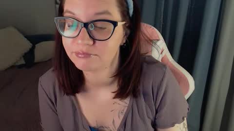 Milla online show from 03-03-26, 01:06