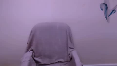 Snapshot of millasamsd chatting on 03-09-26, 08:18 Milla online show from 03-09-26, 08:18