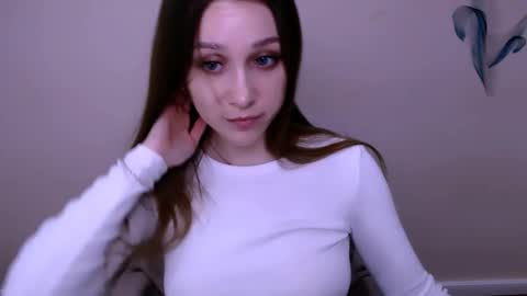 Snapshot of millasamsd chatting on 03-27-26, 11:21 Milla online show from 03-27-26, 11:21