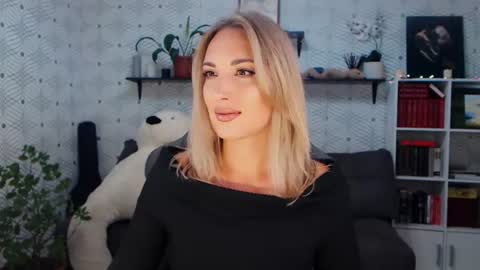 MillaXQueen online show from 07-12-26, 03:14