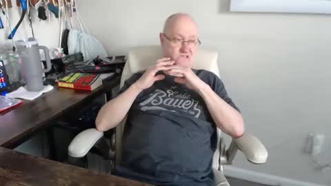 millenium0129 online show from 03-06-26, 07:21