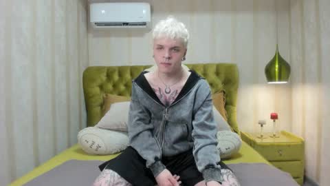 millerbilly online show from 12-17-25, 08:04