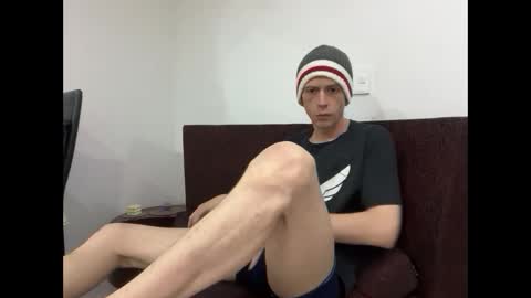 SlimnHungOH online show from 09-18-25, 06:32