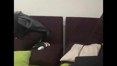 SlimnHungOH online show from 10-13-25, 01:38