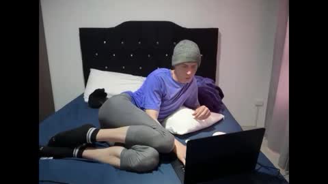 SlimnHungOH online show from 10-23-25, 09:24