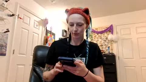 Snapshot of milleymay chatting on 07-15-26, 03:50 milleymay online show from 07-15-26, 03:50