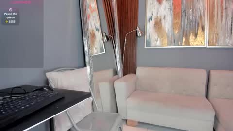 millie_jhones online show from 11-26-25, 12:17