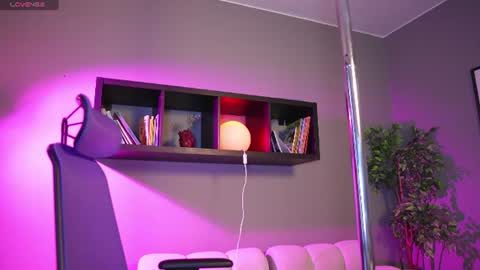 millie_volturi online show from 07-02-26, 01:06