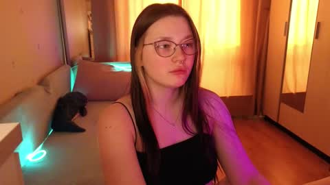 Millie online show from 03-04-26, 02:28