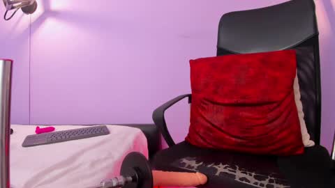 Millie online show from 04-29-26, 05:30